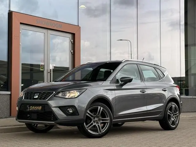 SEAT Arona 1.0 TSI Xcellence Business Intense | Stoelverwarming | Cruise | Half Leder | Apple Carpla...