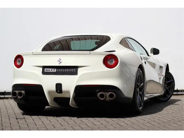 Ferrari F12