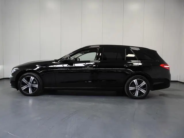 Mercedes-Benz C-Klasse Estate C300e Business Line TREKH./LEER/NIGHT/SFEER/LED/17"LMV!