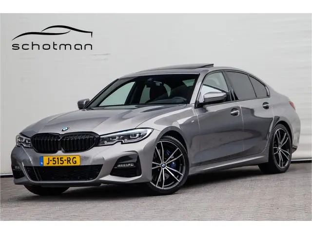 BMW 3-serie 320i High Executive M-Sport, Leder, Schuifdak, Head-up 2020