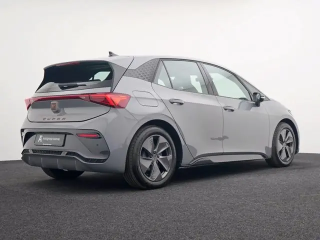 Cupra Born Essential 62 kWh