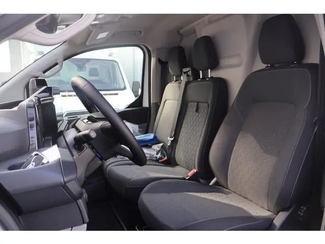 Ford E-Transit Custom L1 H1 Limited 71 kWh B&O Sound