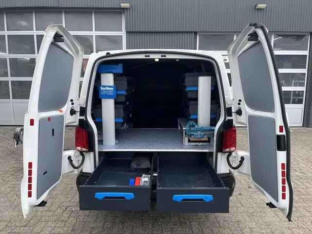 Volkswagen Transporter 2.0 TDI L1H1 Sortimo Kastinrichting Airco Cruise controle Telefoonverbinding...