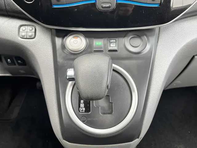 Nissan e-NV200