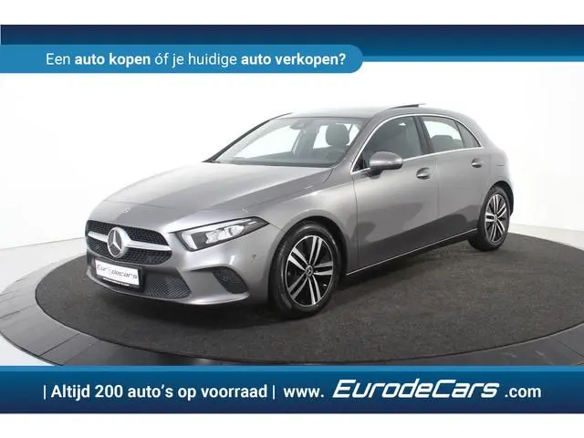 Mercedes-Benz A-klasse 180 d *1ste Eigenaar*Leer*Panoramadak*Stoelverwarming*Ambiente*