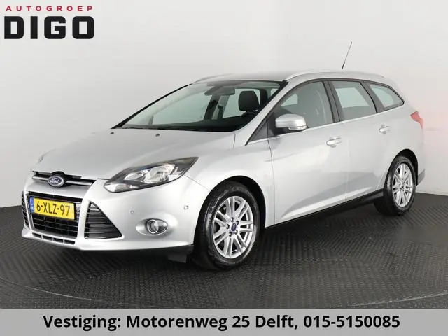Ford Focus Wagon 125 PK SILVERLINE NAVI. DISTRIBUTIE RECENT NL AUTO, DEALER OH. TREKHAAK. CLIMA. CRU...