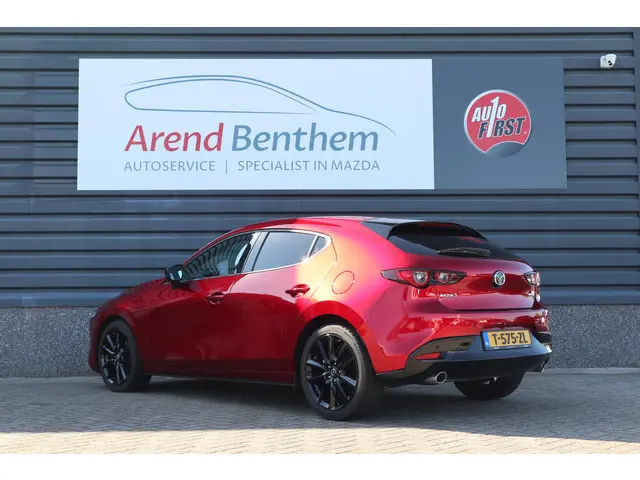 Mazda 3 2.0 e-SkyActiv-G M Hybrid 150 Homura Camera / Head-up / LED / Navi / Clima / Cruise