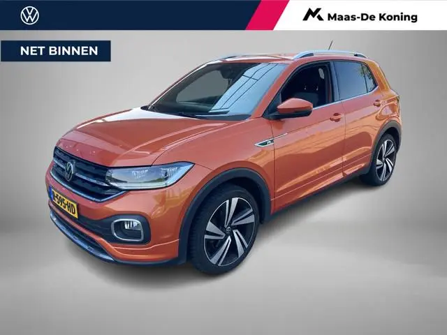 Volkswagen T-Cross 1.0 TSI 110pk DSG R-Line · Camera · Apple/Android Car Play · Navigatie · Keyless...