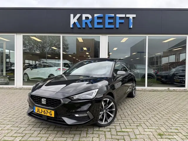 SEAT Leon 1.4 TSI eHybrid PHEV FR Business Intense PANO | Camera