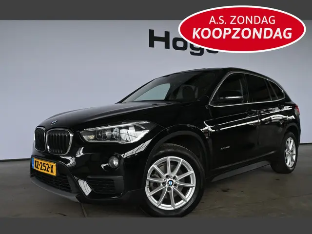 BMW X1 sDrive18i Centennial Executive Clima Navigatie LED Goed Onderhouden! Inruil Mogelijk!