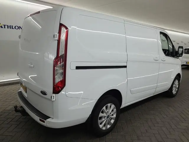 Ford Transit Custom 280 2.0 TDCI 170PK AUTOM. L1H1 Limited TREKH. | CAMERA | NAVI | XENON | BLIS