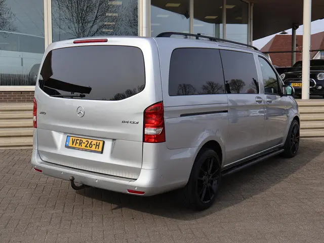 Mercedes-Benz Vito 114 CDI 136 PK AUT. LANG DUBBEL CABINE + LEDER | 19 INCH LMV | TREKHAAK | NAVIGAT...