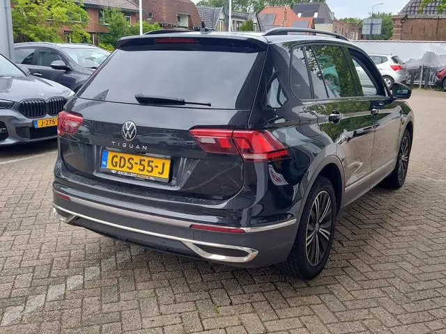 Volkswagen Tiguan 1.5 TSI ELEGANCE DSG Winterpakket | Adaptive Cruise | Navigatie