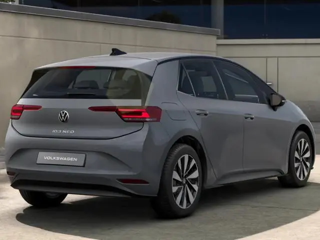 Volkswagen ID.3 Neo Life 50 kWh accu 170 PK · Draadloze telefoonlader · Prijs is inclusief inruilpre...
