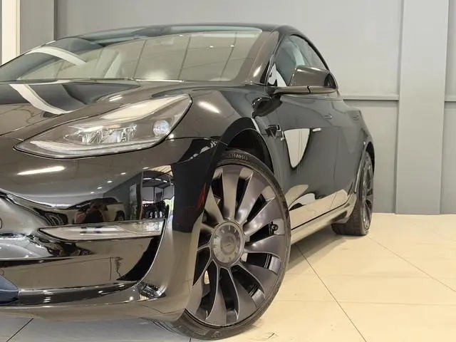 Tesla Model 3 Long Range AWD 75 kWh | Performance wielen | SOH 93,9% |