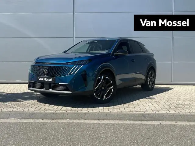 Peugeot e-3008