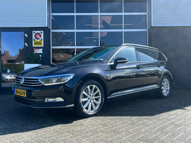 Volkswagen Passat Variant 1.4 TSI ACT Highline Business R, Bluetooth, Cruise, Navi, Trekhaak, Pano,...