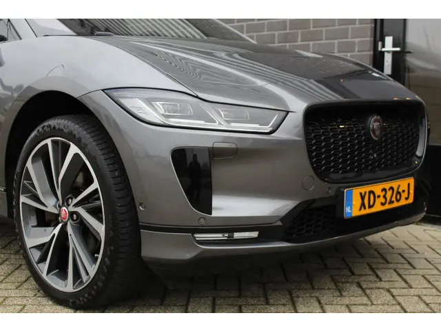 Jaguar I-PACE
