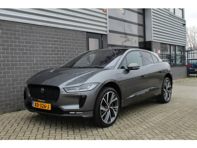 Jaguar I-PACE