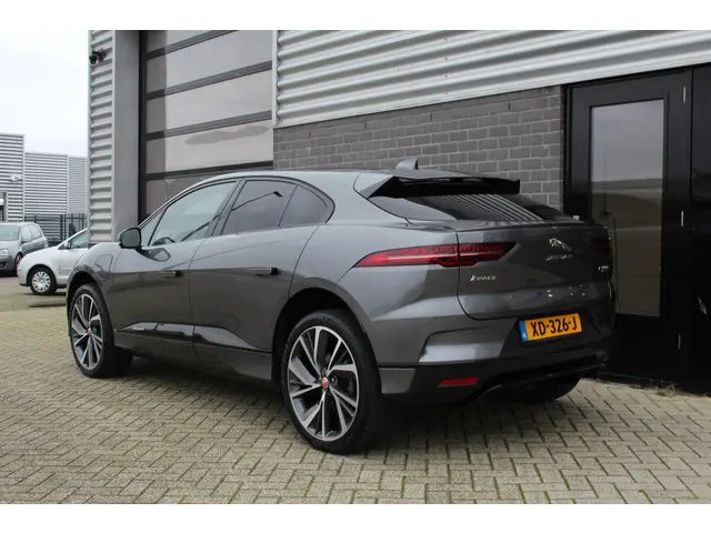 Jaguar I-PACE