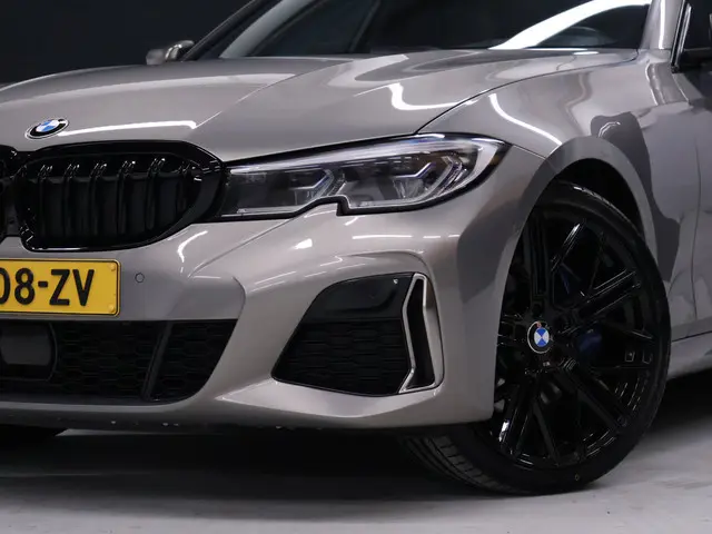 BMW 3-serie M340i xDrive High Executive [SCHUIFKANTELDAK, MEMORY SEATS, APPLE CARPLAY, ANDROID, HEAD...