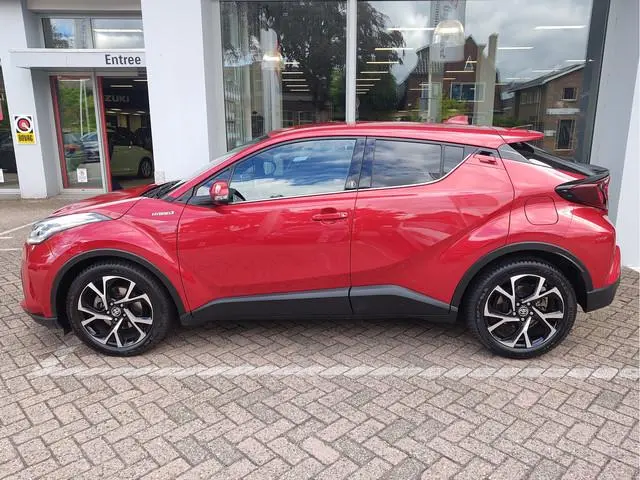 Toyota C-HR 1.8 HYBRID DYNAMIC Dodehoekdetectie | Stoelverwarming | Adaptive Cruise