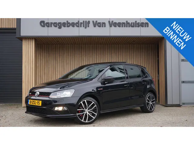 Volkswagen Polo GTI 1.8 TSI 192pk DSG 5Drs Pano.Dak LED 17inch LM A-Camera DAB *NL auto* Keurig Exem...