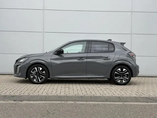 Peugeot 208 1.2 Hybrid 110 e-DCS6 Allure l CAMERA l KEYLESS ENTRY l APPLE CARPLAY & ANDROID AUTO l D...