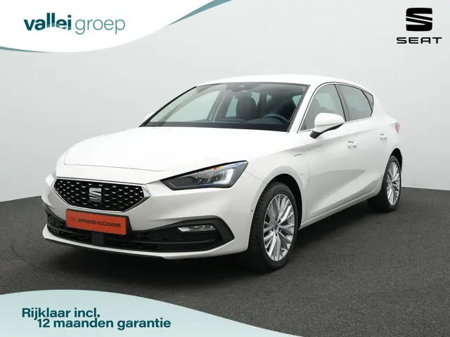 SEAT Leon 1.4 TSI eHybrid 204 pk DSG PHEV Xcellence |  Stuur-/stoelverwarming | Navigatie | Parkeers...