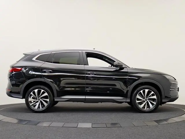 BYD SEAL U