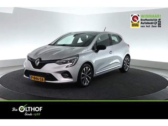 Renault Clio 1.6 E-Tech Hybrid 140 Serie Limitee E-TECH | CARPLAY | STOELVERW. | CAMERA |
