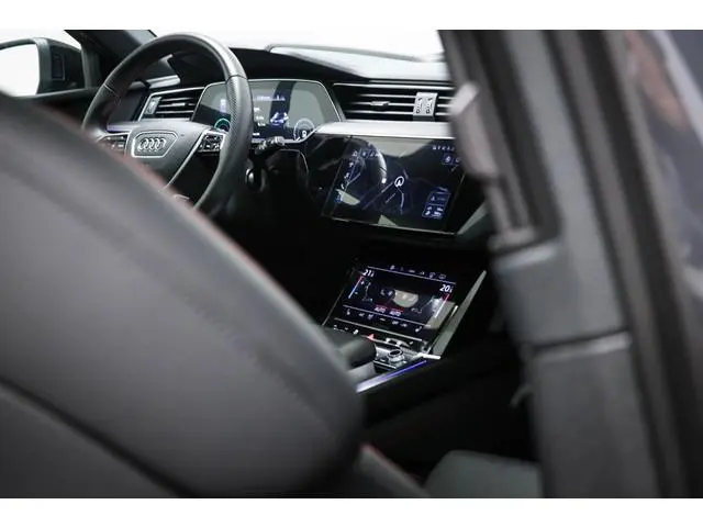 Audi Q8 e-tron