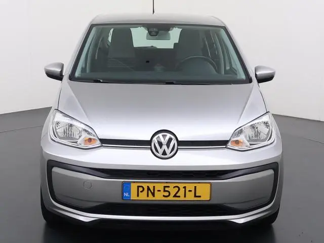 Volkswagen Up! 1.0 BMT move up! | Parkeer camera | Airco | Parkeersensoren | Cruise control