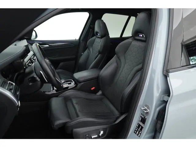 BMW X3 M Competition - 510PK | Rijklaar! | S/K-dak | Elek. Trekhaak | HUD | Leder+Memory | Stuur-Sto...