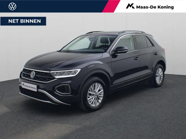 Volkswagen T-Roc 1.0TSI/110PK Life · Apple Carplay/Android Auto · Camera + Parkeersensoren · Lane as...