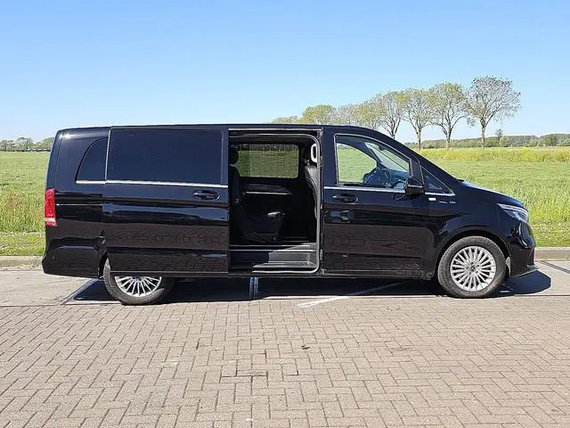 Mercedes-Benz EQV