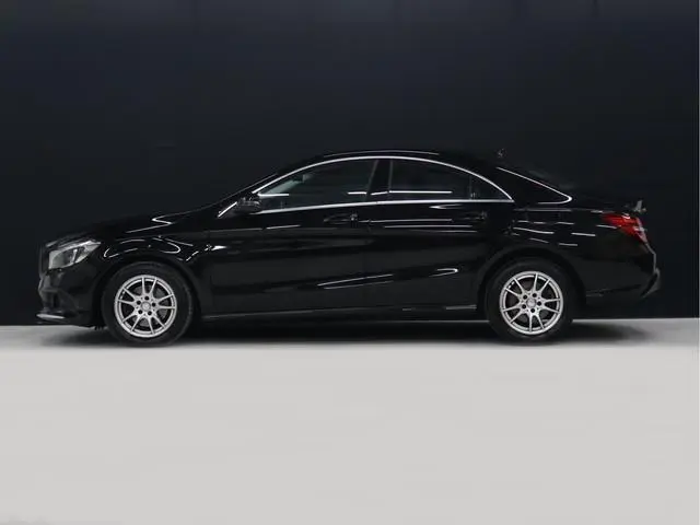 Mercedes-Benz CLA-klasse 180 Ambition [CRUISE CONTROL, PDC V+A, NAVIGATIE, BLUETOOTH, AIRCO, RADIO,...