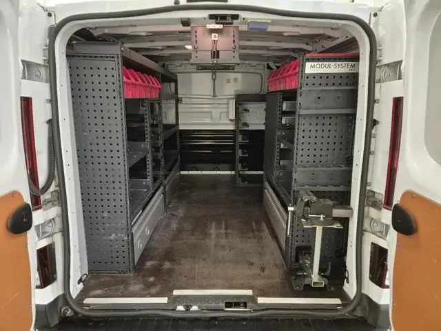 Renault Trafic 2.0 dCi 130pk L1 H1 Work Edition Inrichting