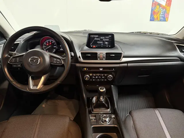 Mazda 3 2.0 SkyActiv-G 165pk SPORTSLINE | NAVI | CAMERA