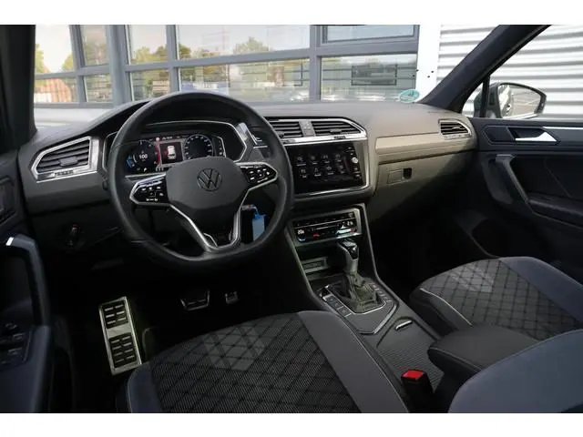 Volkswagen Tiguan 2.0 TDI R-Line Business+ IQ Light R Line Adapt. Cruise Stoelverw.