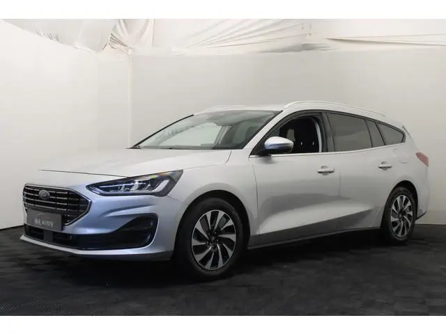 Ford Focus 1.0 EcoBoost Hybrid Titanium |Camera|groot Navi|