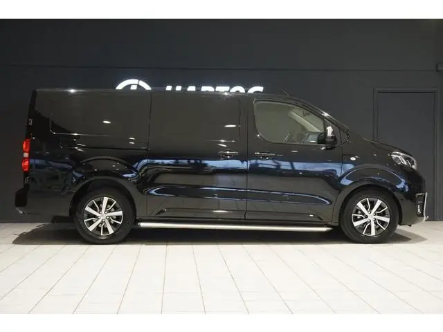 Toyota pro-ace