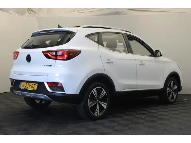 MG ZS EV
