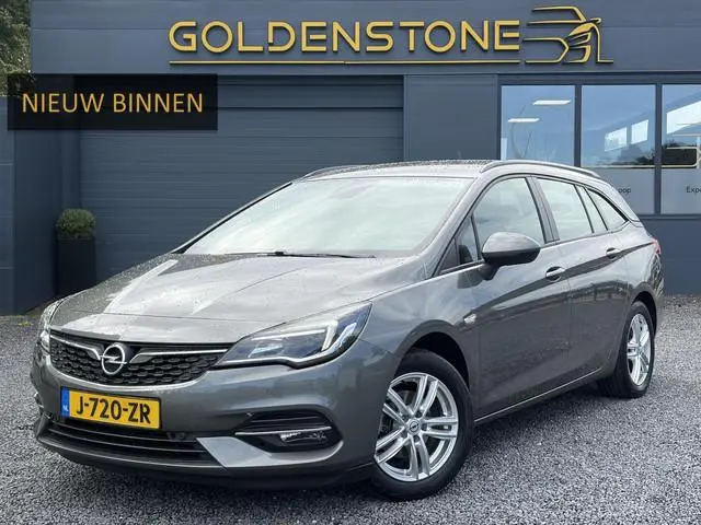 Opel Astra 1.2 Business Edition 147pk l 2e Eigenaar l Trekhaak l Navi l Carplay l 6 Bak l Clima l Cr...