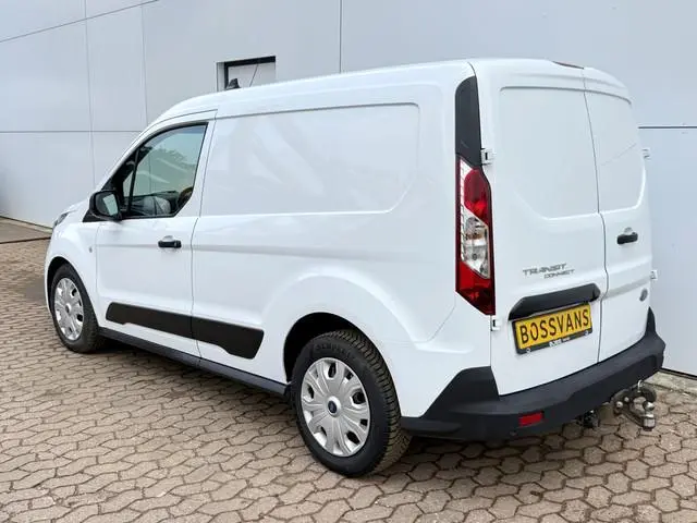 L2 Automaat Trekhaak Camera Airco Cruise Control Camera Parkeersensoren Achter Stoelverwarming