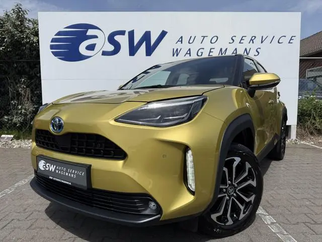 Toyota Yaris Cross 1.5 Hybrid Team D | ACC | CarPlay | Camera | Keyless | 17 inch