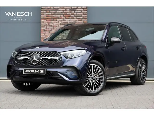 Mercedes-Benz GLC-klasse 400e 4MATIC AMG Line Aut9 | Distronic Pro | Memory | Trekhaak | Verwarmd St...