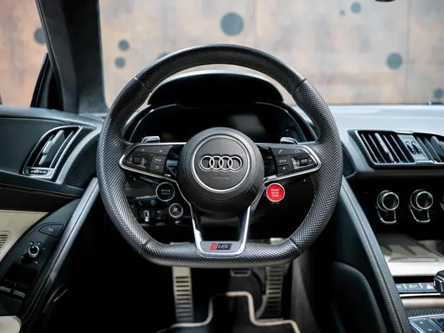 Audi R8