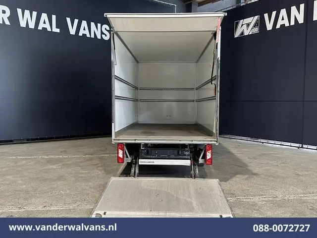 Ford Transit 2.0 TDCI 130pk Bakwagen Laadklep Euro6 Airco | Cruisecontrol | Verwarmde Voorruit Bijri...