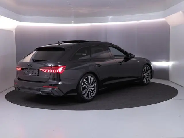 Audi A6 Avant 55 TFSI e quattro Pro Line S Competition 367 pk S-tronic | Navigatie | Panoramadak | P...